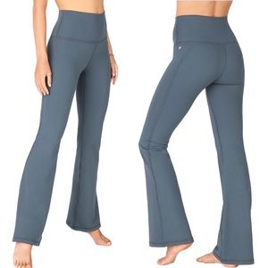 NWT Fabletics Ultra High-Waisted Pureluxe Pant - Large